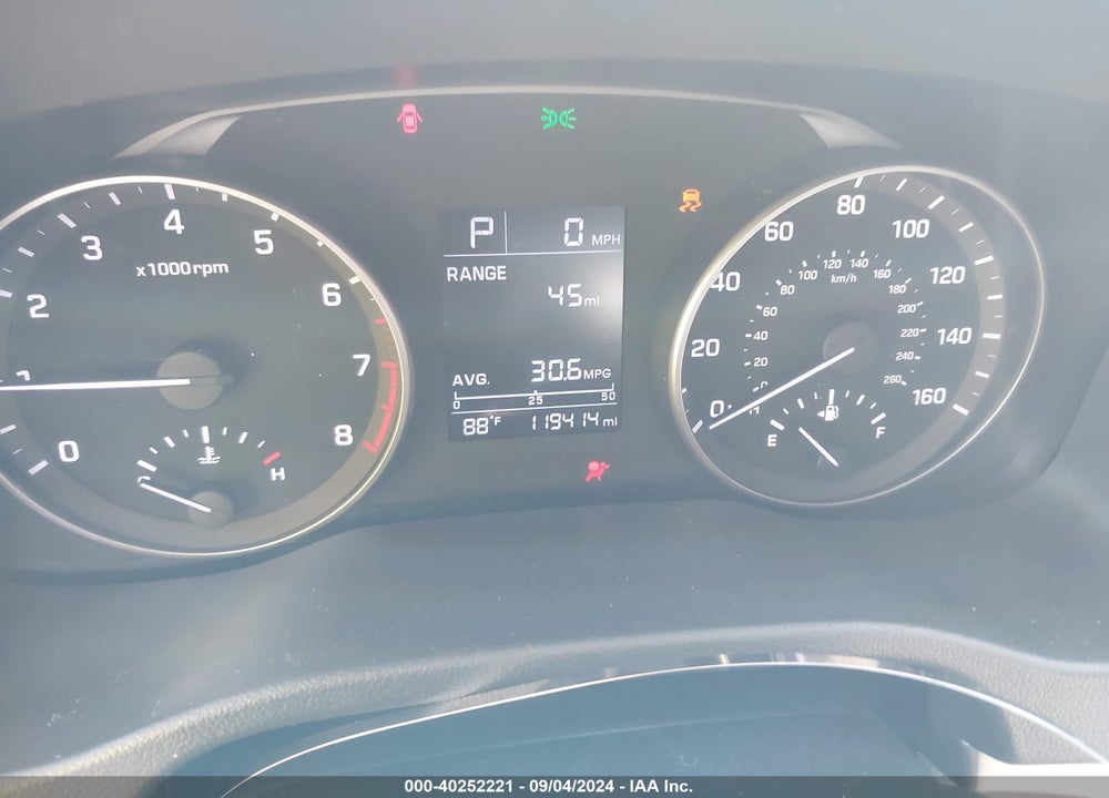 2017 HYUNDAI ELANTRA SE VIN: 5NPD84LF5HH105326