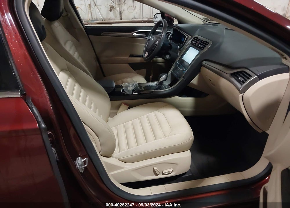 2015 FORD FUSION HYBRID SE VIN: 3FA6P0LU4FR204013