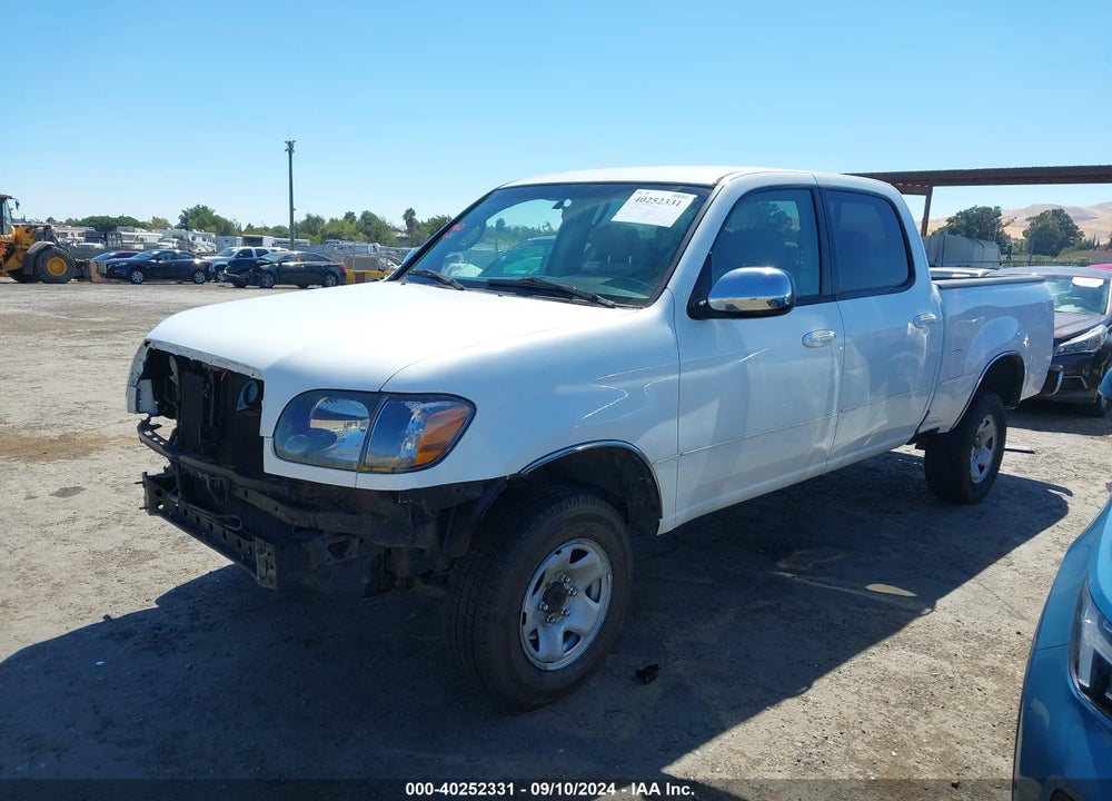 2004 TOYOTA TUNDRA SR5 V8 VIN: 5TBDT44194S450163