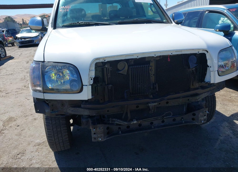 2004 TOYOTA TUNDRA SR5 V8 VIN: 5TBDT44194S450163