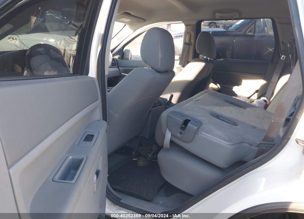 2007 JEEP GRAND CHEROKEE LAREDO VIN: 1J8GR48K27C542963