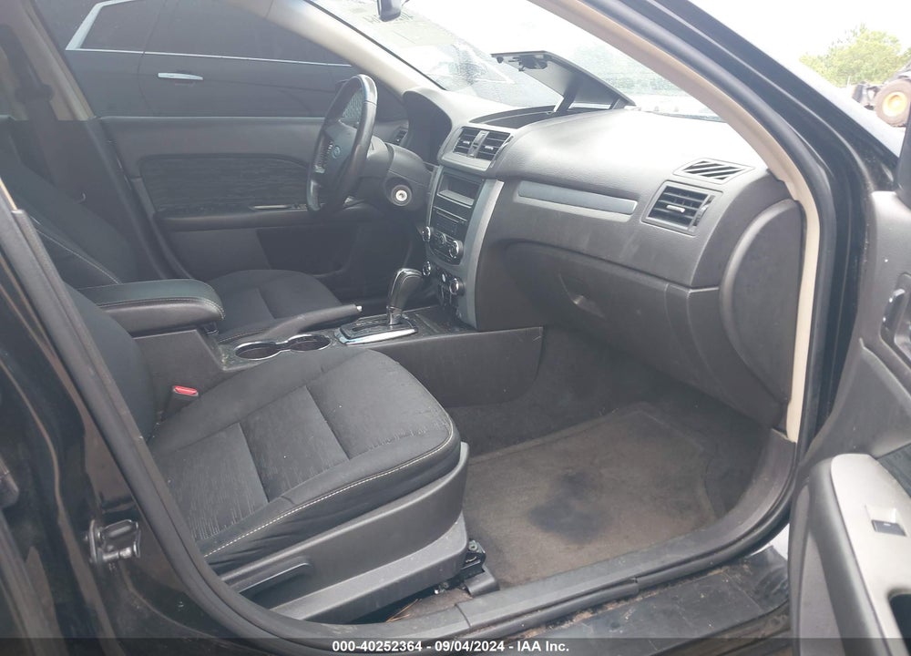2011 FORD FUSION SE VIN: 3FAHP0HG8BR230359