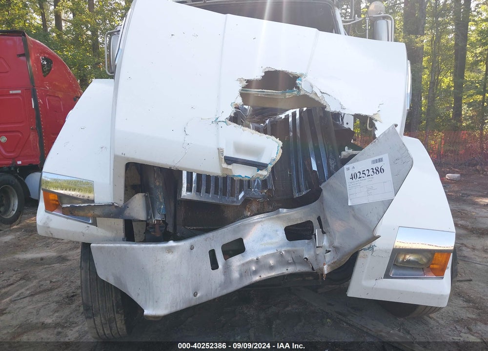 2016 WESTERN STAR DUMP TRUCK VIN: 5KKSAVDY6GLHC8081