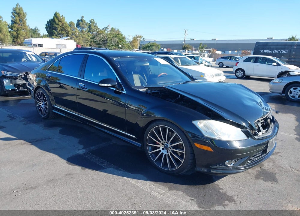 2008 MERCEDES-BENZ S 550 VIN: WDDNG71X88A212551