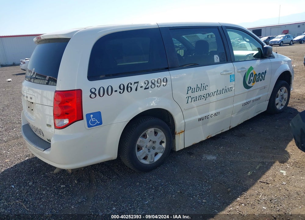2011 DODGE GRAND CARAVAN EXPRESS VIN: 2D4RN4DG5BR640949