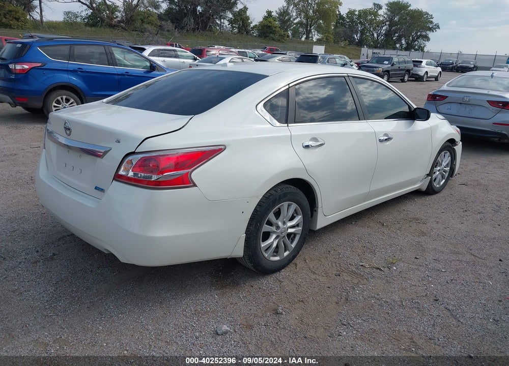 2014 NISSAN ALTIMA 2.5 S VIN: 1N4AL3APXEC192080