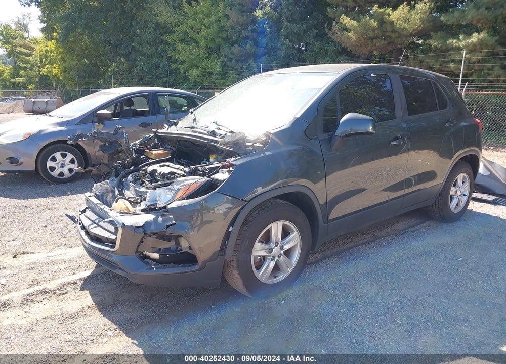 2019 CHEVROLET TRAX LS VIN: 3GNCJKSB8KL390928