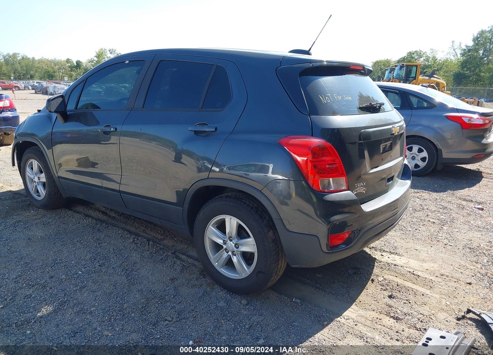 2019 CHEVROLET TRAX LS VIN: 3GNCJKSB8KL390928