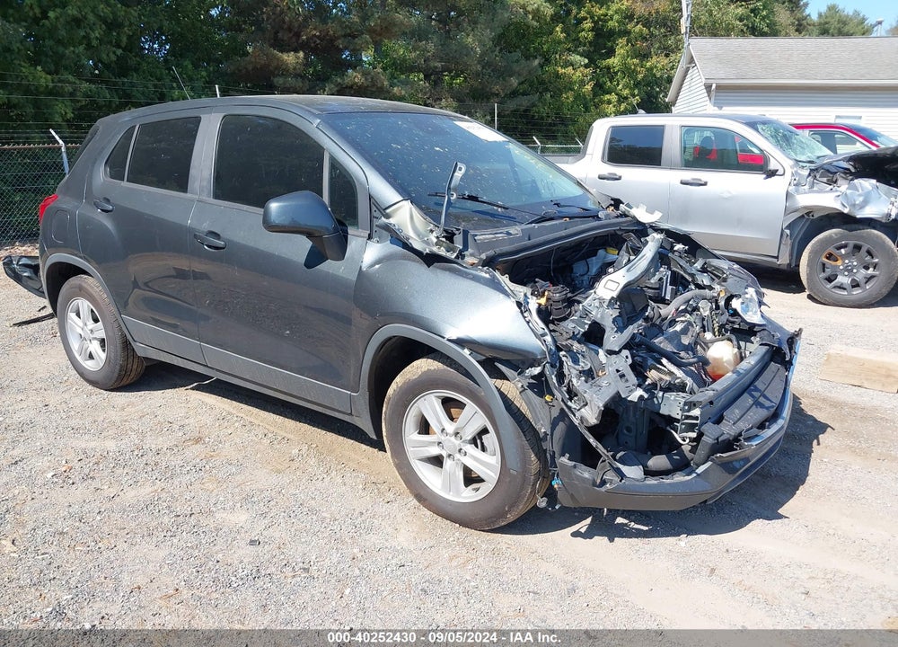 2019 CHEVROLET TRAX LS VIN: 3GNCJKSB8KL390928