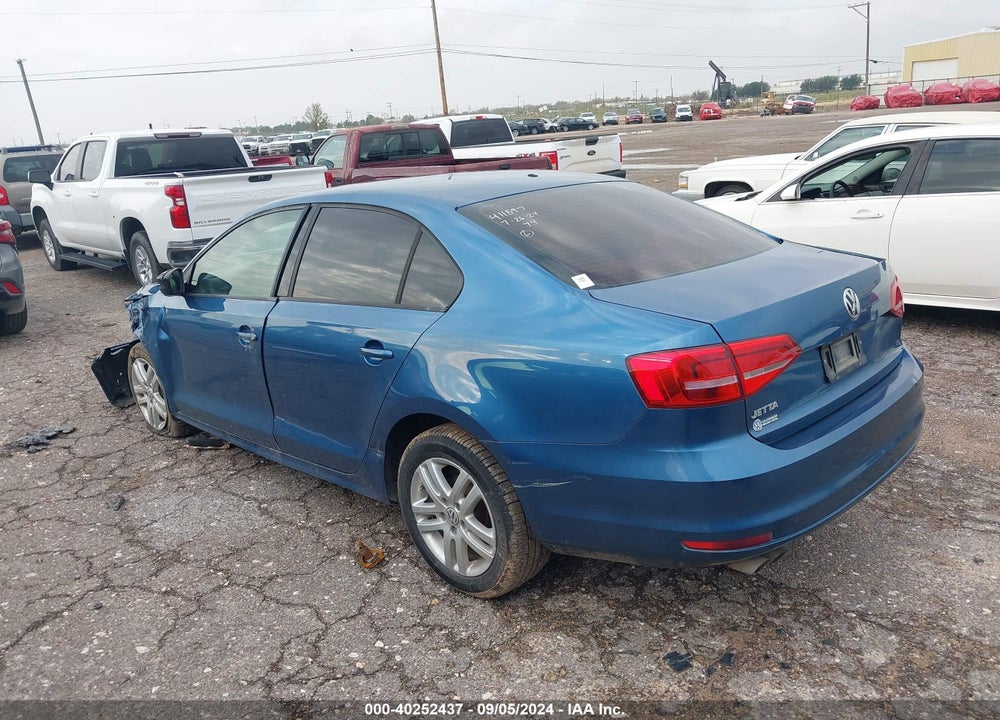 2015 VOLKSWAGEN JETTA 2.0L S VIN: 3VW2K7AJ8FM204437