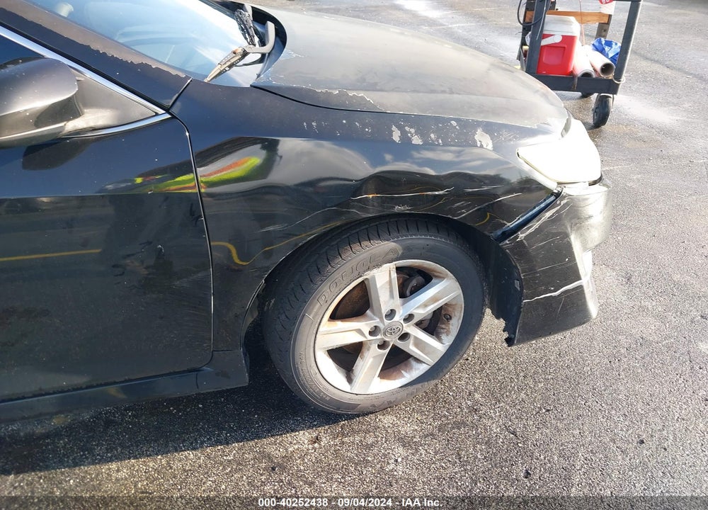 2012 TOYOTA CAMRY SE VIN: 4T1BF1FK7CU098815