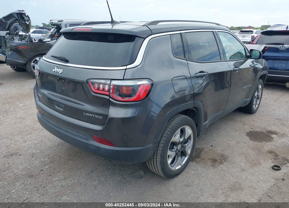 2018 JEEP COMPASS LIMITED 4X4 VIN: 3C4NJDCBXJT252284