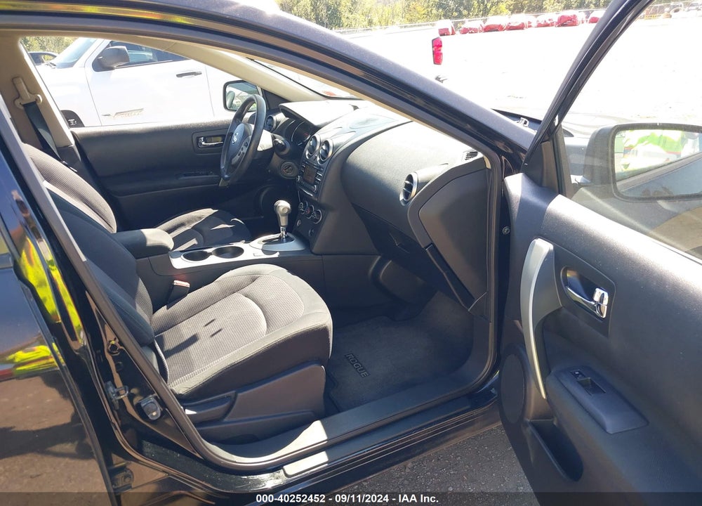 2013 NISSAN ROGUE VIN: JN8AS5MV4DW647347