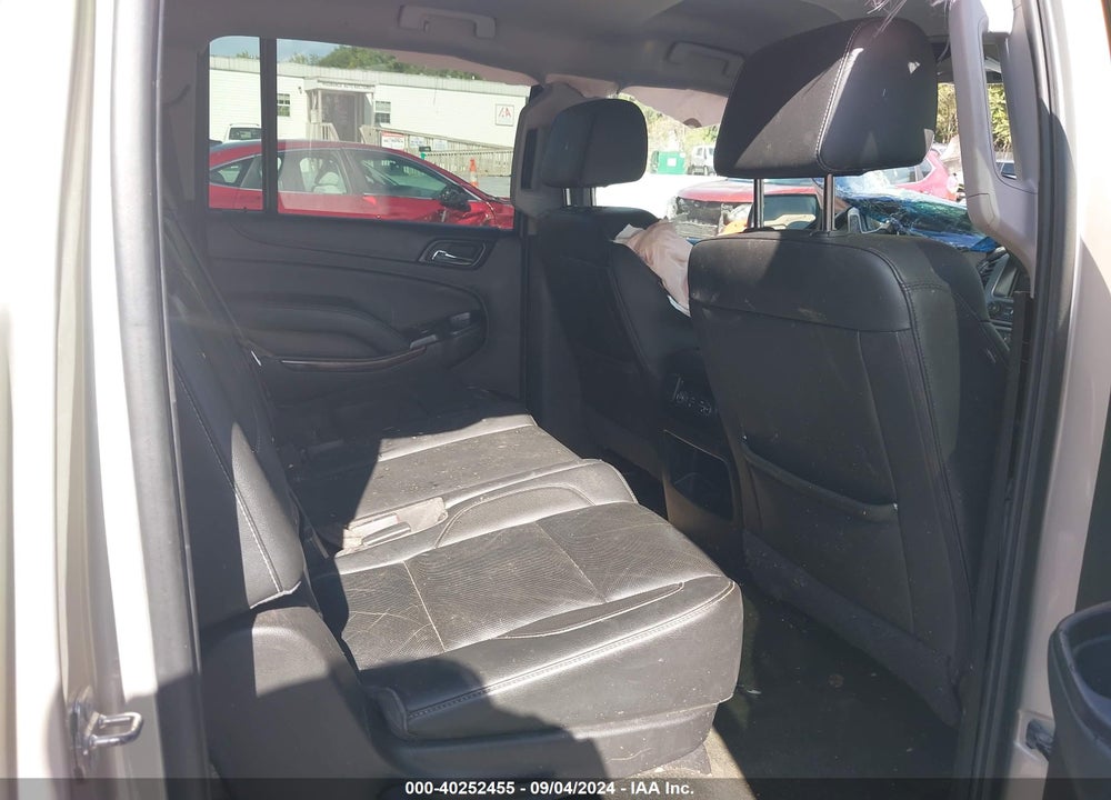 2017 GMC YUKON XL SLT VIN: 1GKS2GKC0HR319476