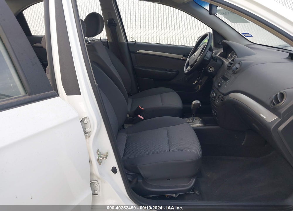 2007 CHEVROLET AVEO LS VIN: KL1TD566X7B146258