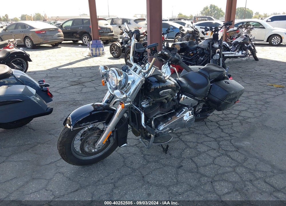 2022 HARLEY-DAVIDSON FLHCS VIN: 1HD1YBK18NB031571