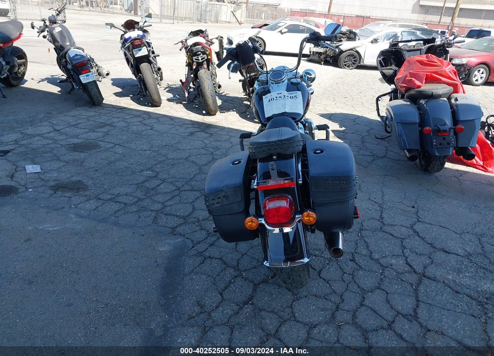 2022 HARLEY-DAVIDSON FLHCS VIN: 1HD1YBK18NB031571