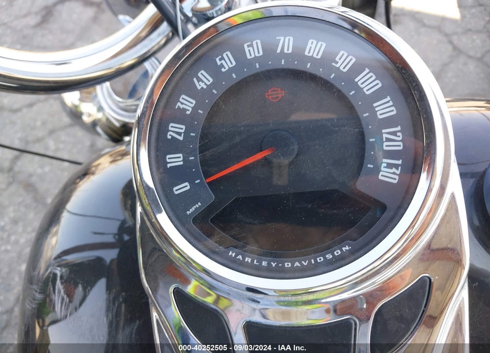 2022 HARLEY-DAVIDSON FLHCS VIN: 1HD1YBK18NB031571