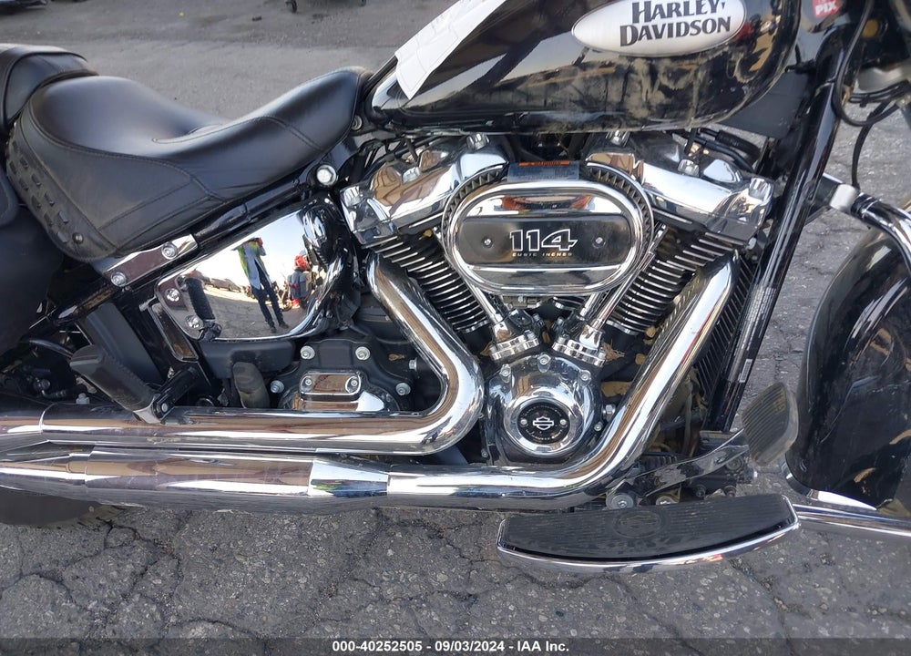 2022 HARLEY-DAVIDSON FLHCS VIN: 1HD1YBK18NB031571