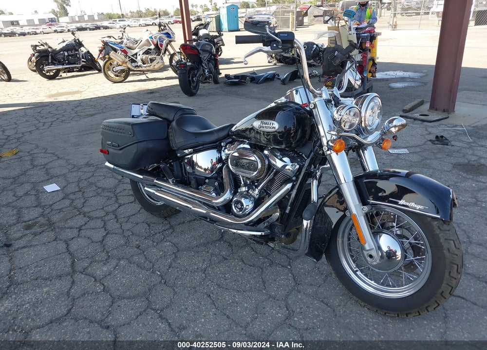 2022 HARLEY-DAVIDSON FLHCS VIN: 1HD1YBK18NB031571