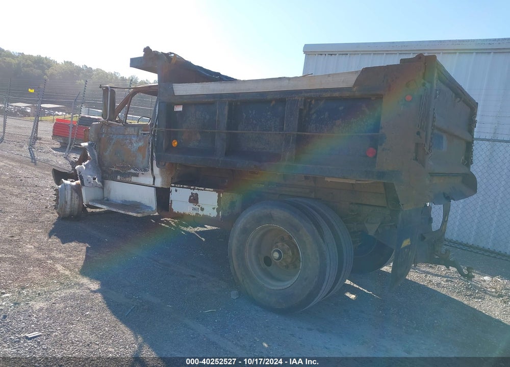 1990 FORD F800 F VIN: 1FDXK84A0LVA13599