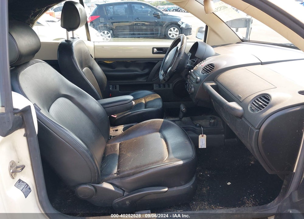 2006 VOLKSWAGEN NEW BEETLE 2.5 VIN: 3VWRF31Y76M331687