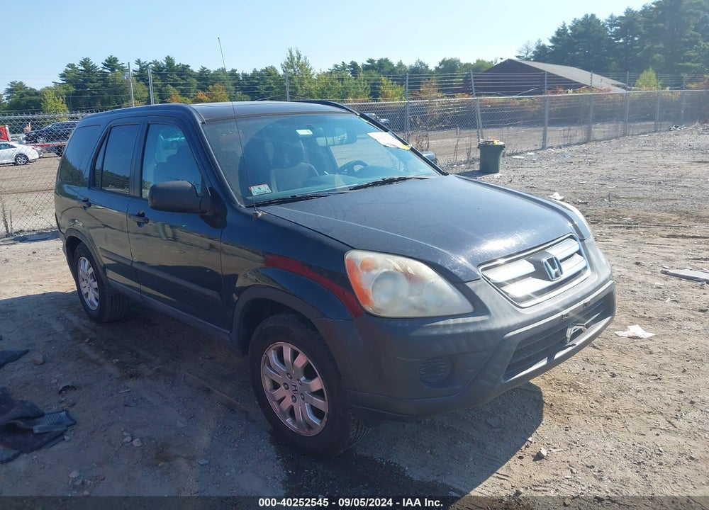 2005 HONDA CR-V EX VIN: SHSRD78855U341099