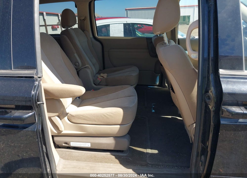 2012 KIA SEDONA LX VIN: KNDMG4C74C6443928