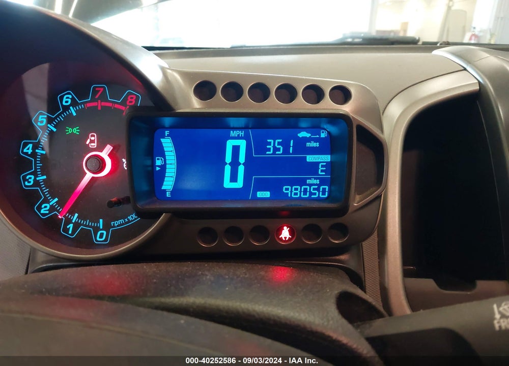 2015 CHEVROLET SONIC LT MANUAL VIN: 1G1JD6SB7F4131320