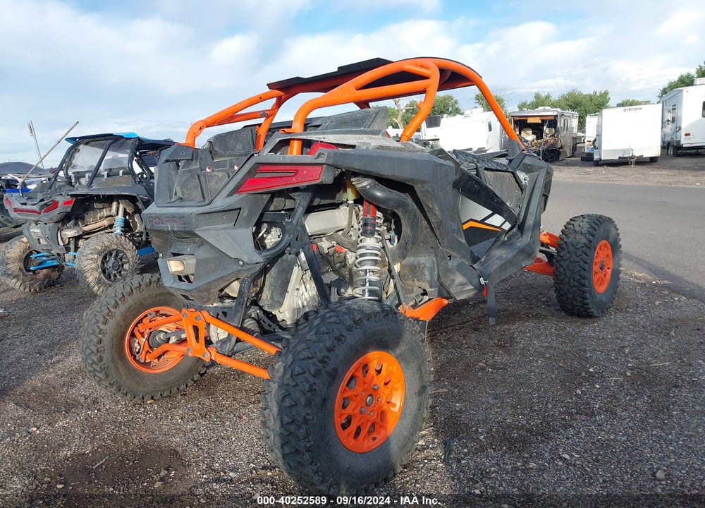 2022 POLARIS RZR PRO R ULTIMATE LAUNCH EDITION VIN: 3NSRGL2K3NG629448