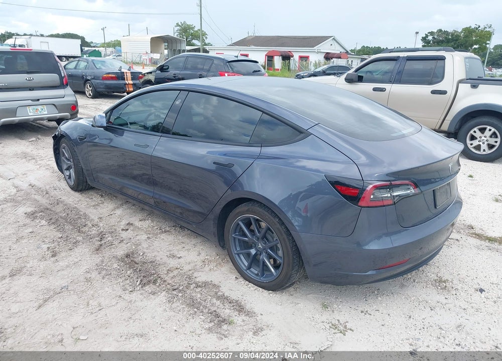 2021 TESLA MODEL 3 STANDARD RANGE PLUS REAR-WHEEL DRIVE VIN: 5YJ3E1EA7MF096304