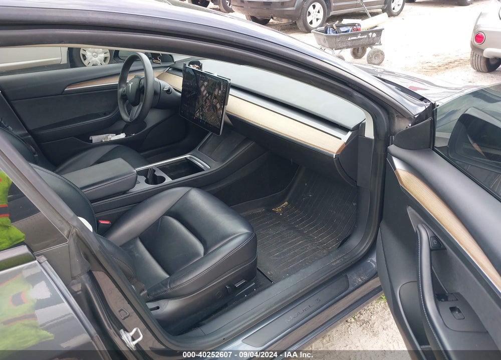 2021 TESLA MODEL 3 STANDARD RANGE PLUS REAR-WHEEL DRIVE VIN: 5YJ3E1EA7MF096304