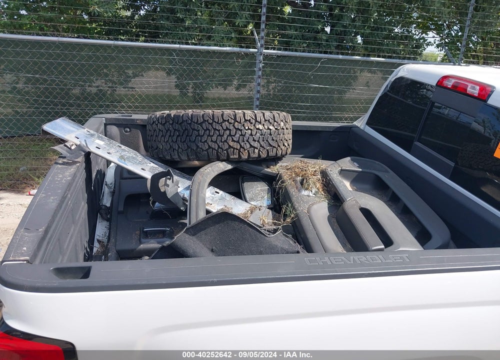 2017 CHEVROLET SILVERADO 1500 1LT VIN: 3GCPCRECXHG418876