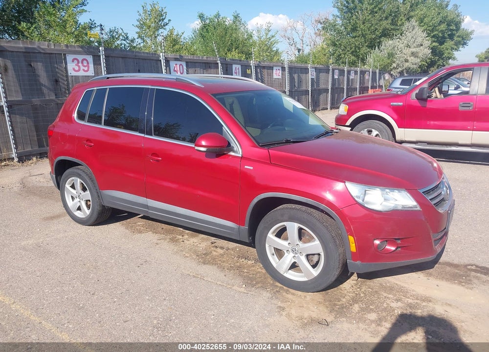 2010 VOLKSWAGEN TIGUAN WOLFSBURG EDITION VIN: WVGBV9AX4AW003214