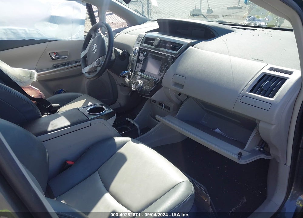 2015 TOYOTA PRIUS V FOUR VIN: JTDZN3EU1FJ022422