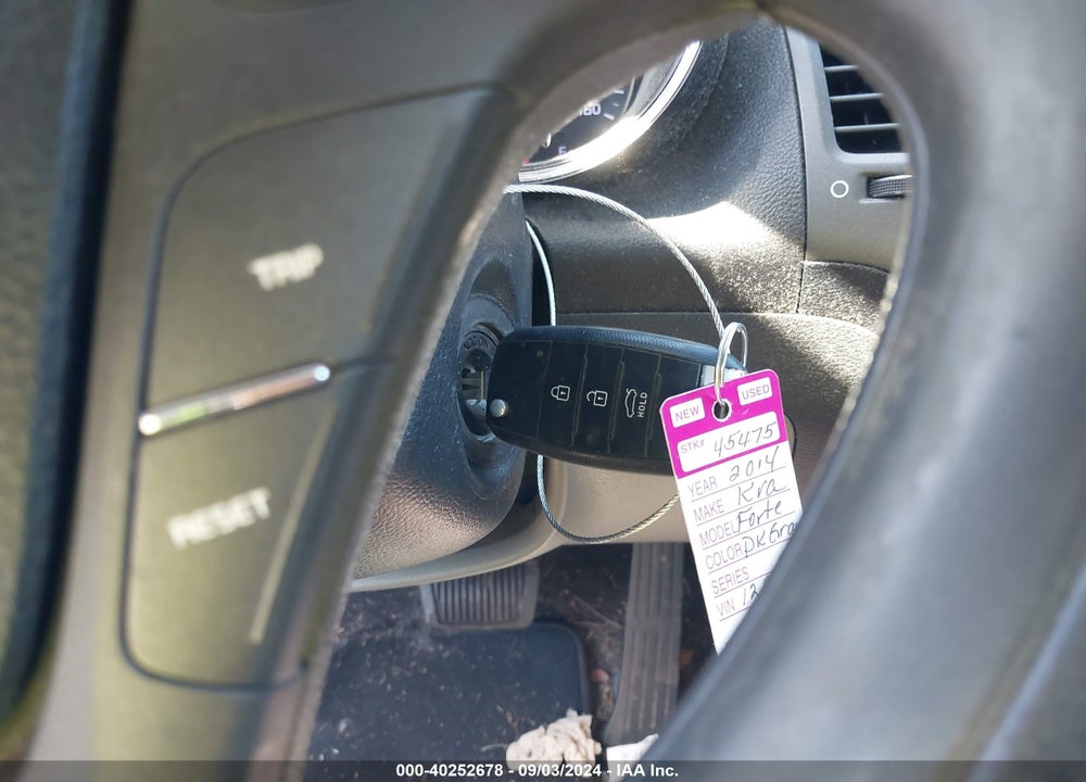2014 KIA FORTE LX VIN: KNAFX4A65E5123283