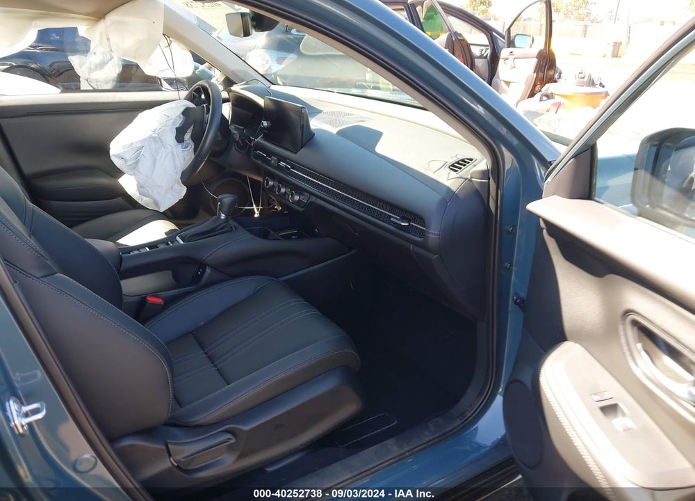 2024 HONDA HR-V AWD EX-L/AWD EX-L W/O BSI VIN: 3CZRZ2H75RM772217