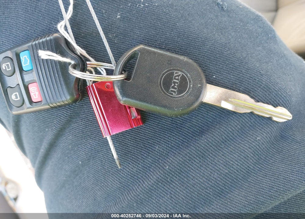 2009 FORD FOCUS SE VIN: 1FAHP35N49W126530