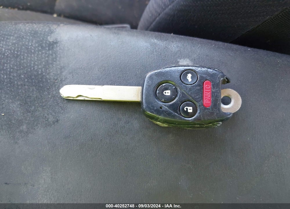 2013 HONDA CIVIC VIN: 19XFB2F81DE247120