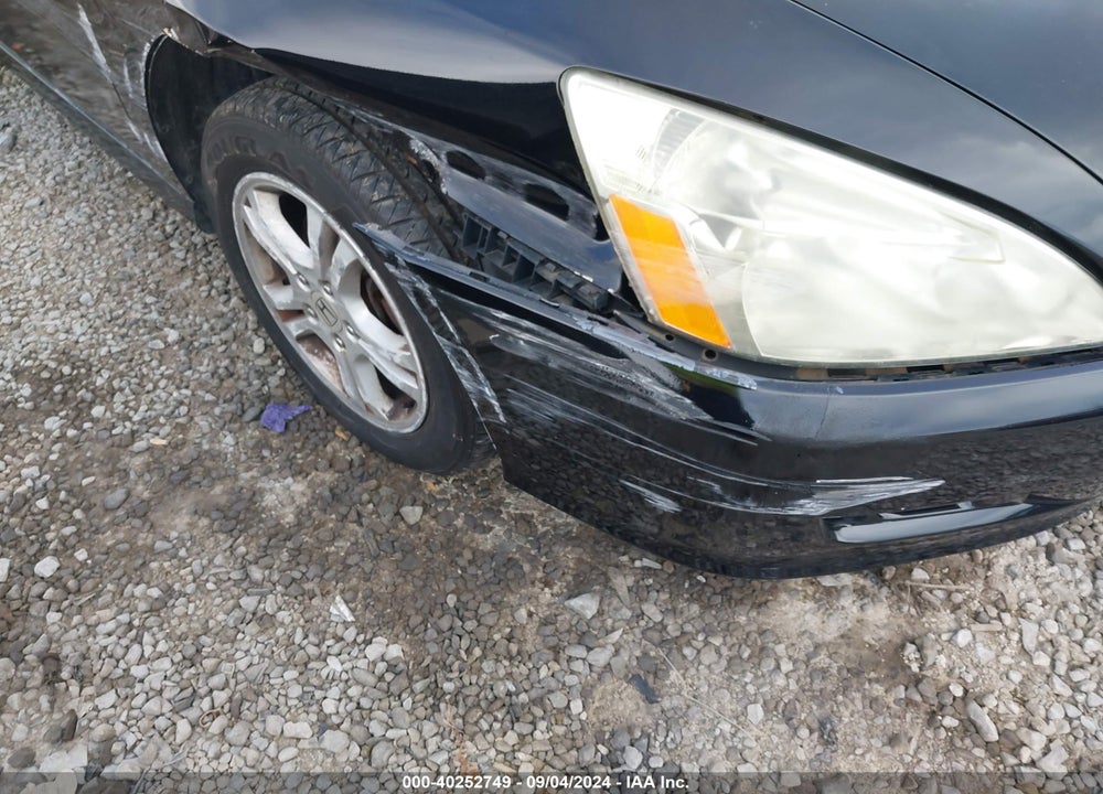 2007 HONDA ACCORD 2.4 LX VIN: 1HGCM723X7A003334