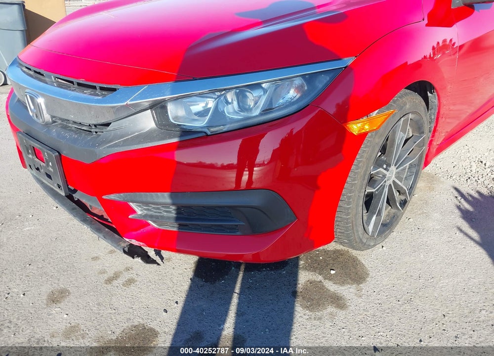 2018 HONDA CIVIC LX VIN: 2HGFC2F56JH558787