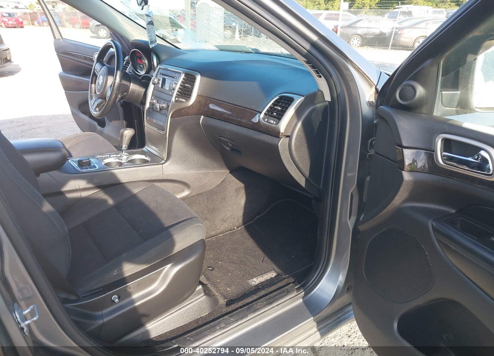 2011 JEEP GRAND CHEROKEE LAREDO VIN: 1J4RR4GG5BC622645