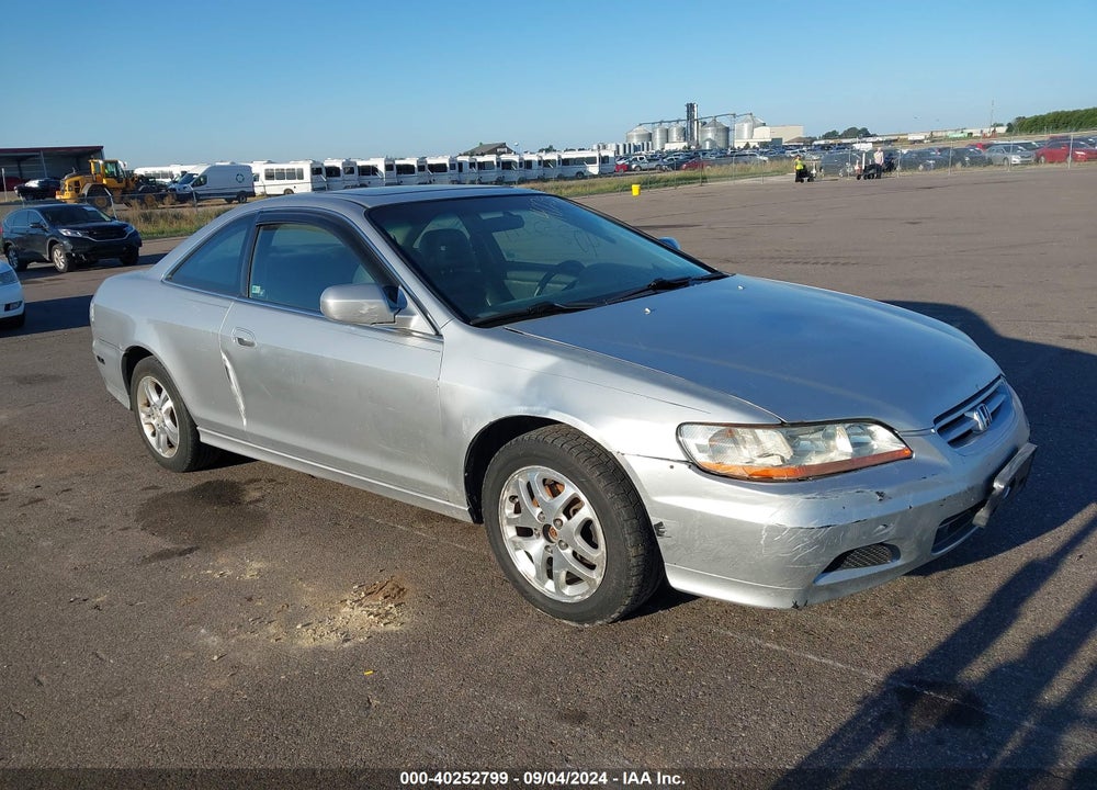 2001 HONDA ACCORD 3.0 EX VIN: 1HGCG22571A011233