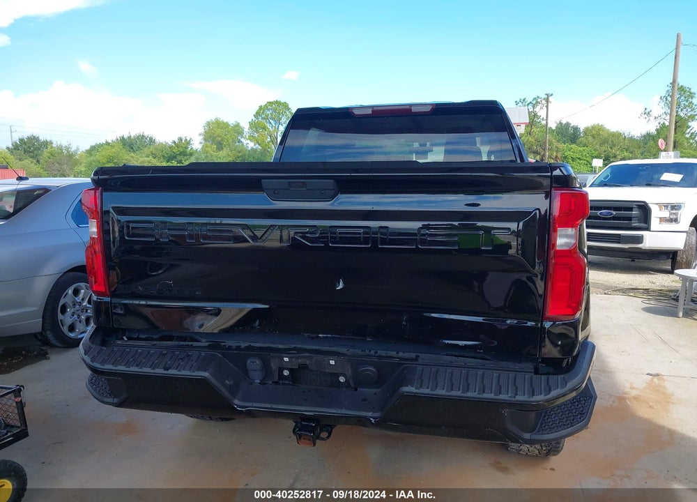 2021 CHEVROLET SILVERADO 1500 2WD SHORT BED CUSTOM VIN: 3GCPWBEH3MG138950