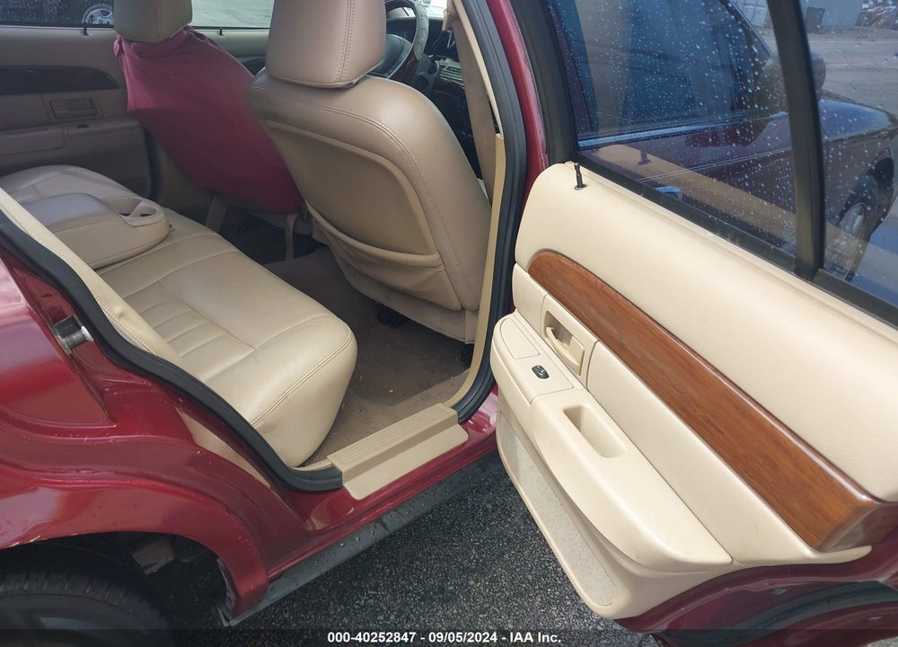 2004 MERCURY GRAND MARQUIS LS VIN: 2MEFM75W04X611429