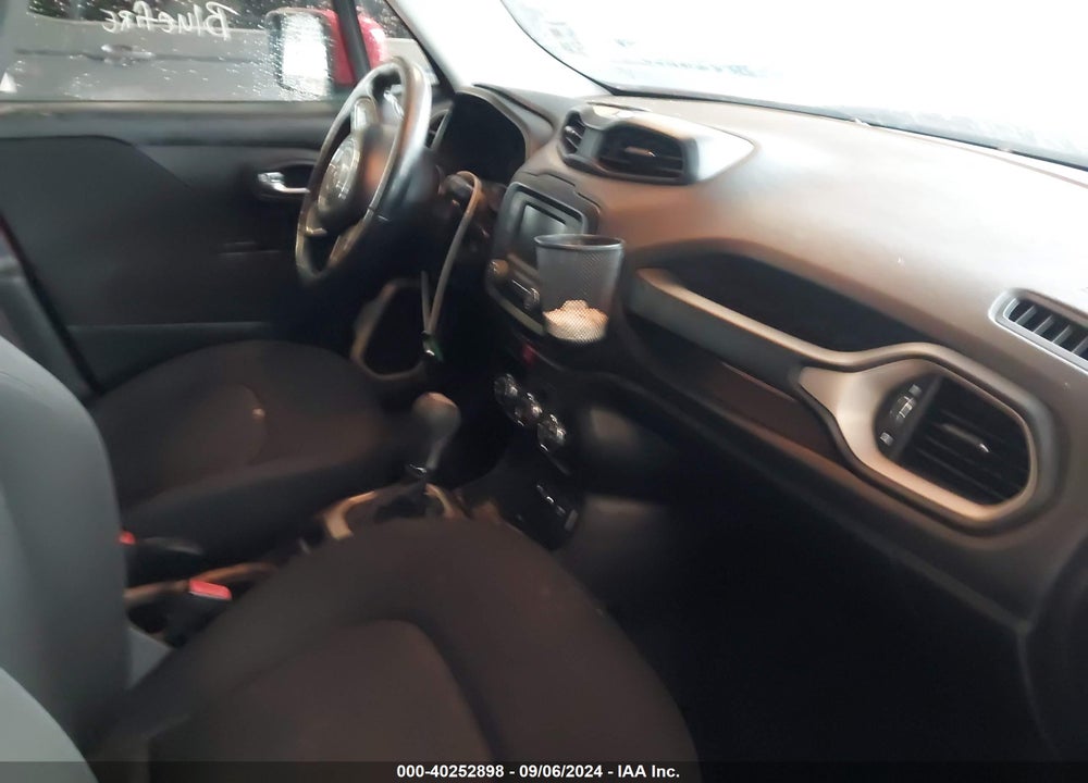 2017 JEEP RENEGADE LATITUDE FWD VIN: ZACCJABB0HPE61851
