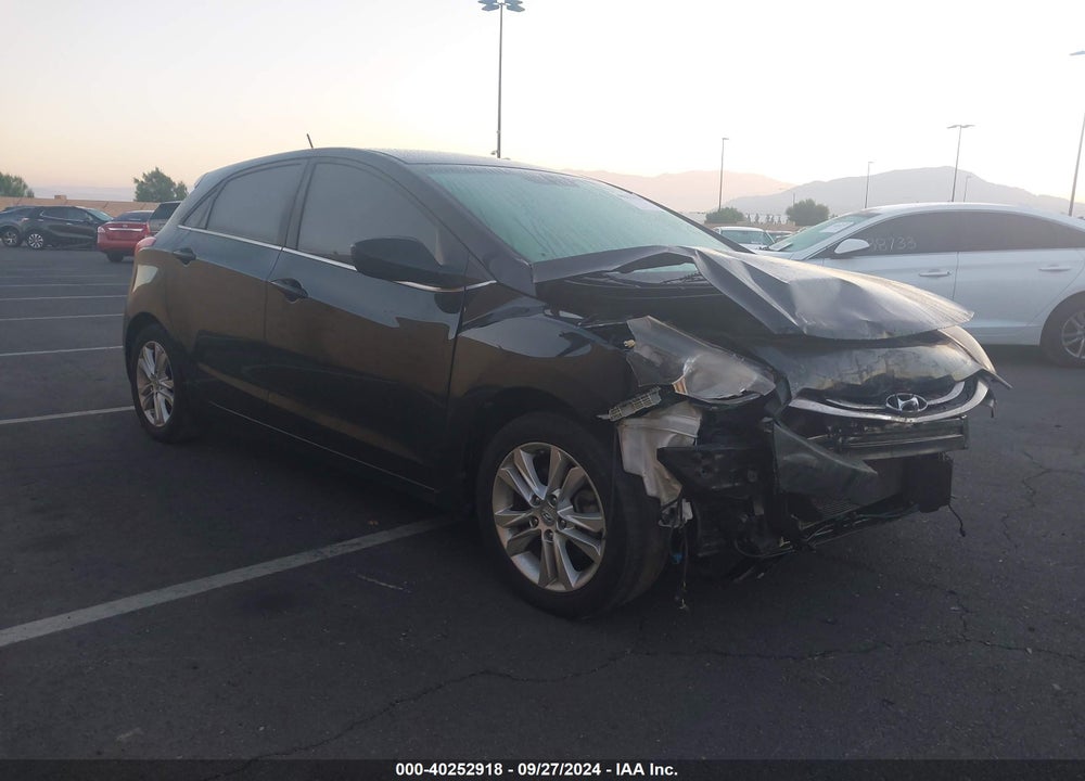 2014 HYUNDAI ELANTRA GT VIN: KMHD35LH3EU192212