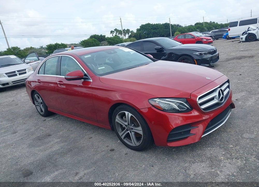 2018 MERCEDES-BENZ E 300 VIN: WDDZF4JB3JA485779