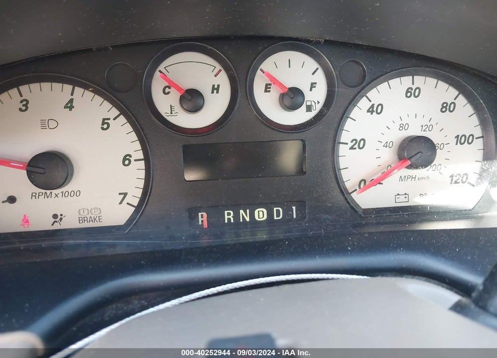 2005 FORD TAURUS SEL VIN: 1FAFP56225A278272