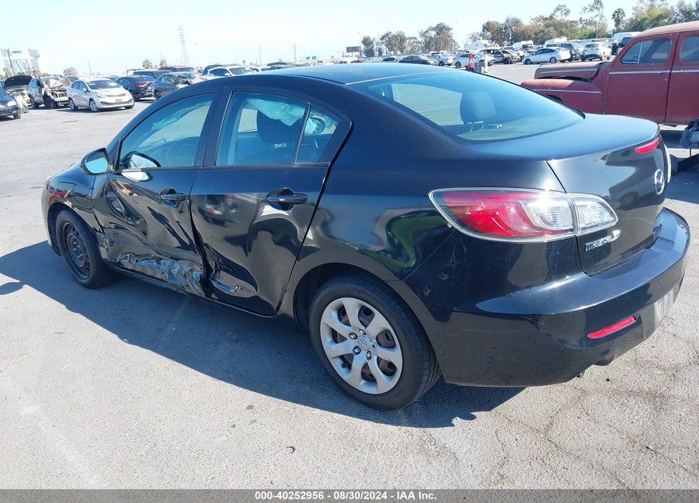 2013 MAZDA 3 I SV VIN: JM1BL1TG8D1791120
